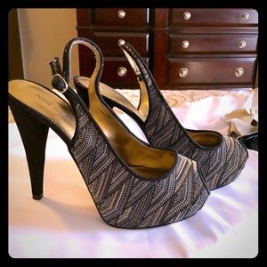 Nine West Platform Pumps size 7.5